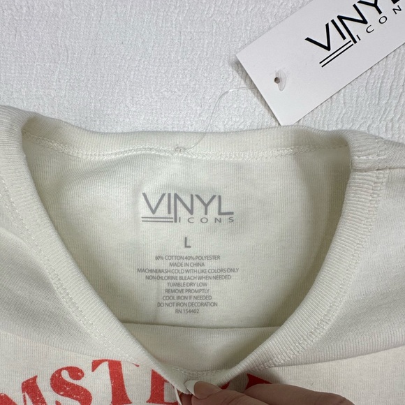 White with red ruffle hems, Amsterdam Bloom Hotel crop top. Flower print. NWT - Picture 2 of 6